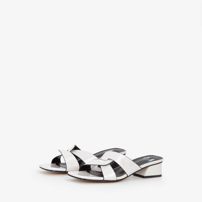 MIRIAM SANDALS